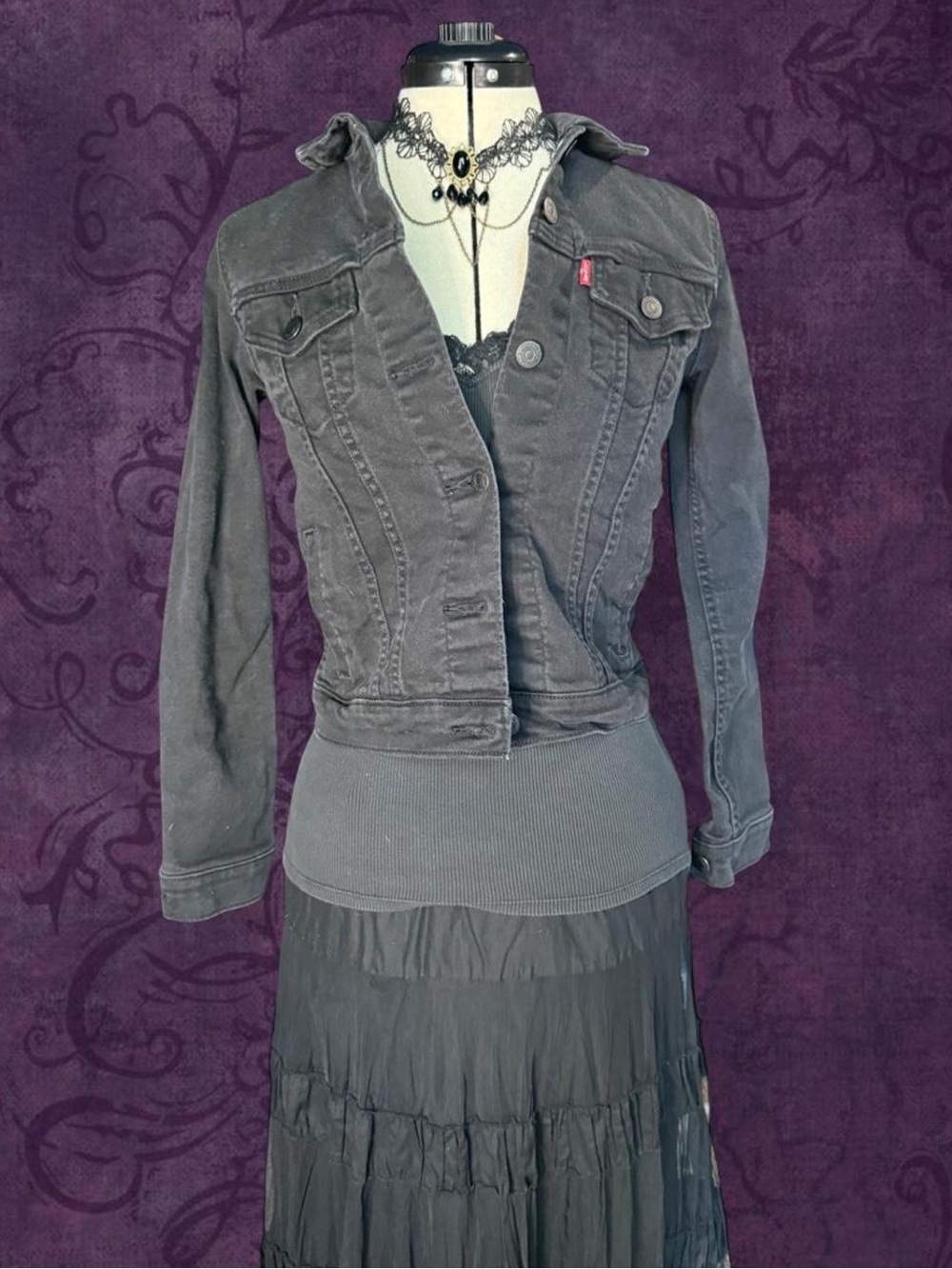 Black Levi’s Denim Jacket with Button Front